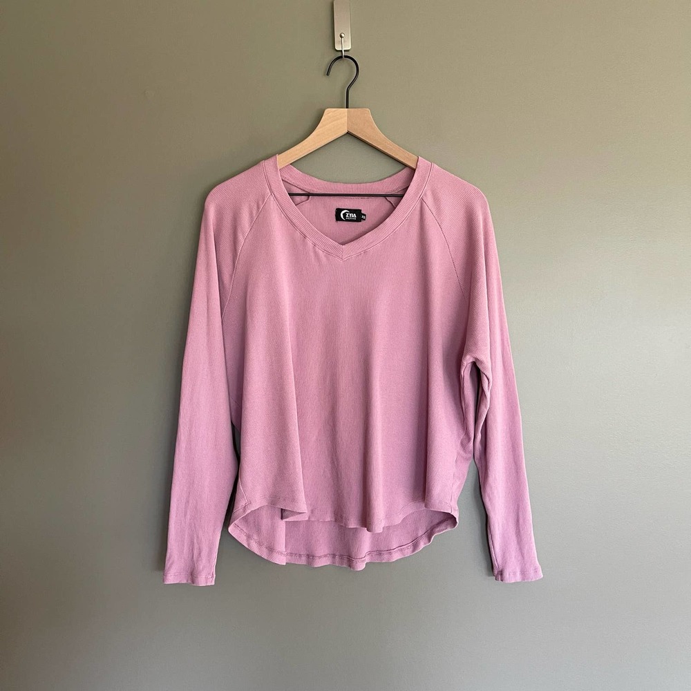 Zyia Active V-Neck Ribbed Knit Long Sleeve Top Size XS Pink Hi Lo Hem‎ Cotton